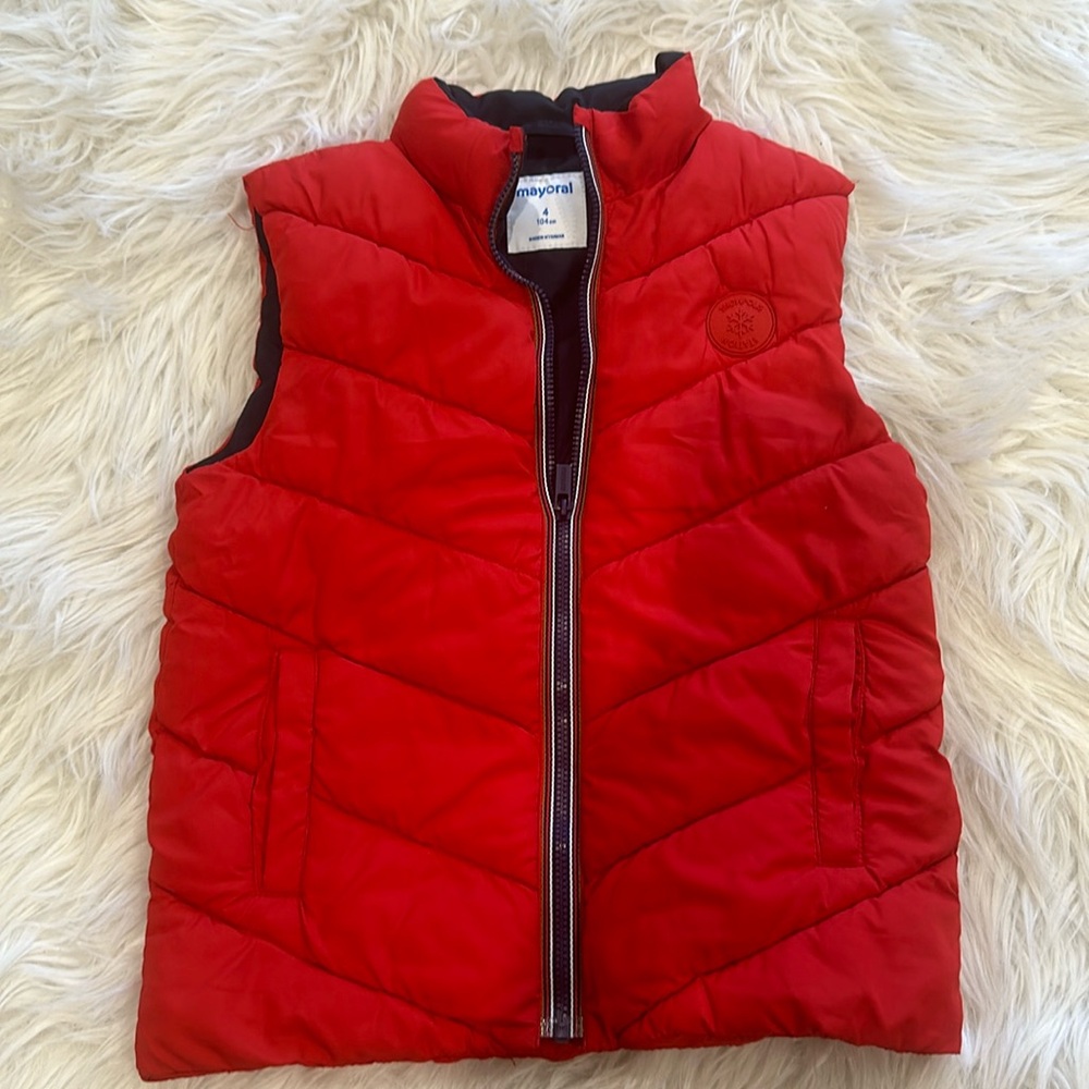 Mayoral vest